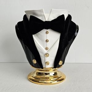 NWT Bath & Body Works 2021 Halloween Headless‎ Vampire Butler Man Candle Holder